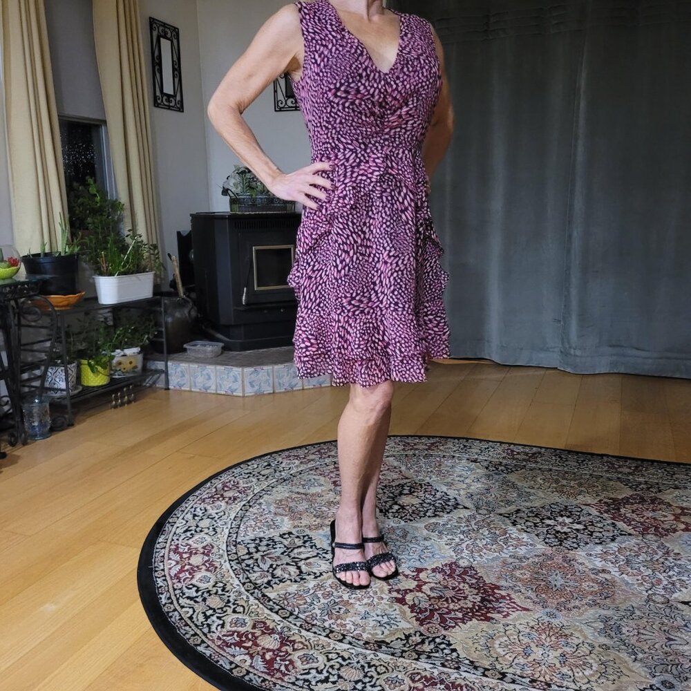 Cute little Bar III flowy pinkish purple dress Size 2